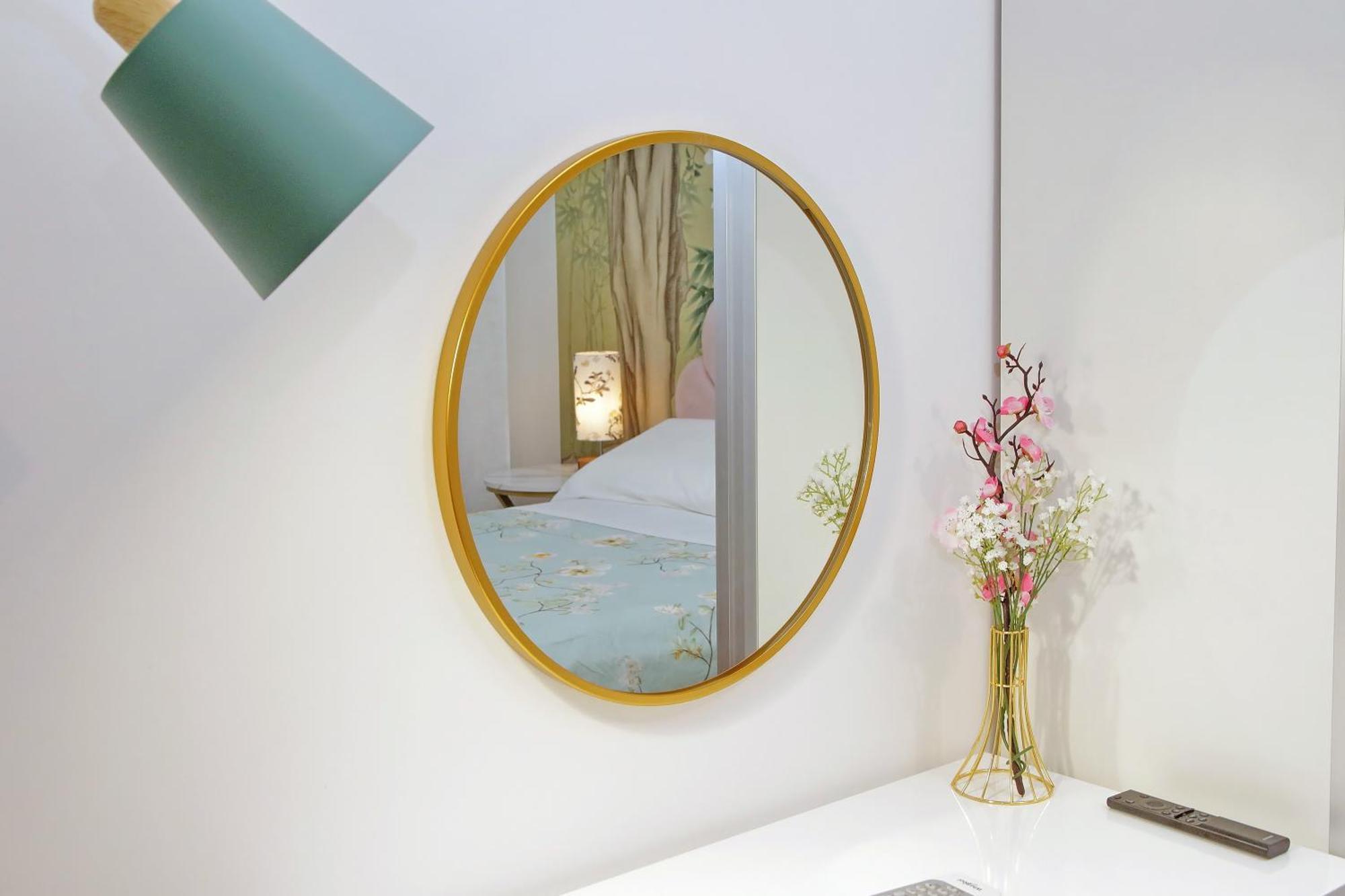 Appia Apartment *