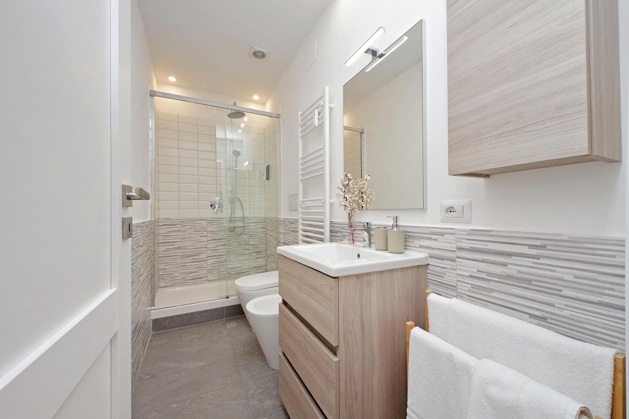 Appia Apartment *